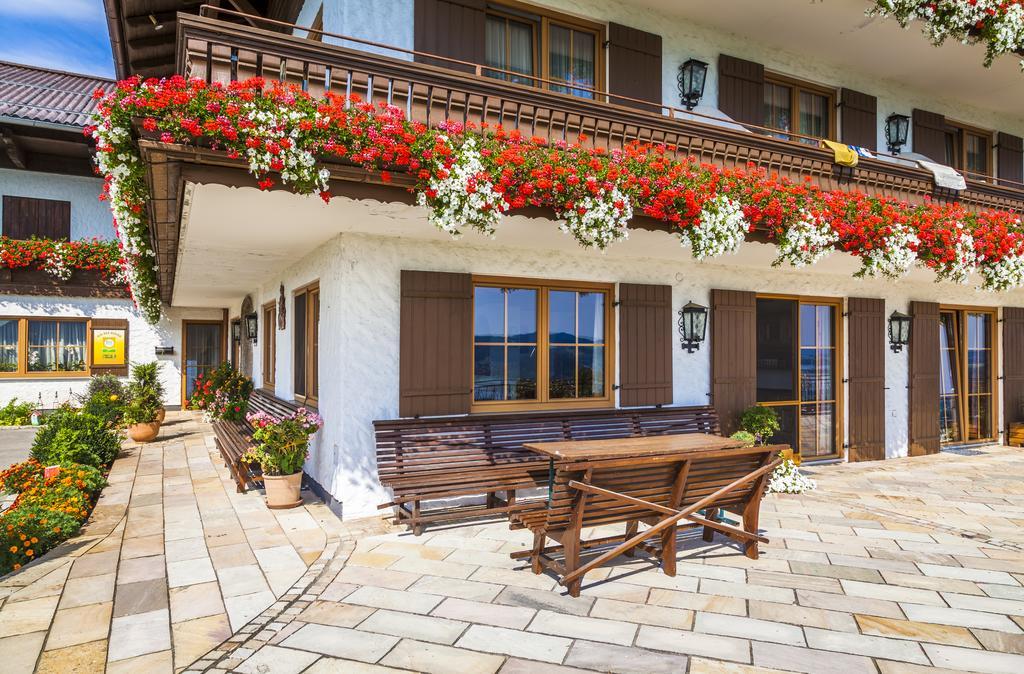 Villa Stiedlbauerhof Seeham Exterior foto